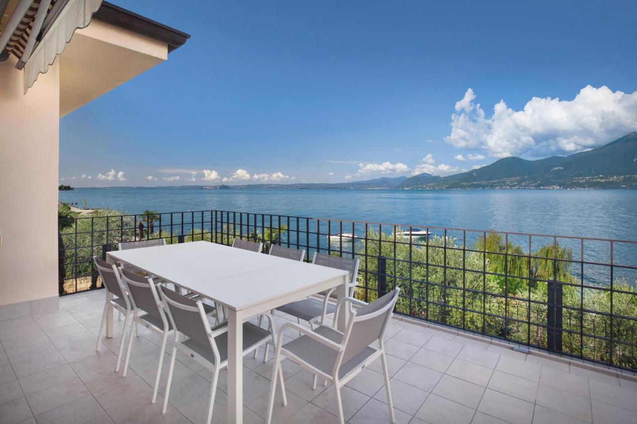 Apartment Frader Otto With Lake View Torri Del Benaco Exterior photo